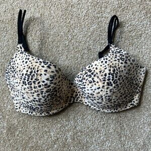 Wacoal bra; 38B; leopard print; NWOT